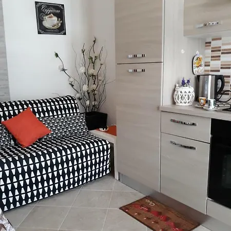 House Marlin Giardini Naxos