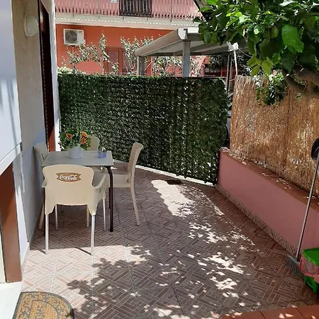بيت للعطل House Marlin جيارديني ناكسوس